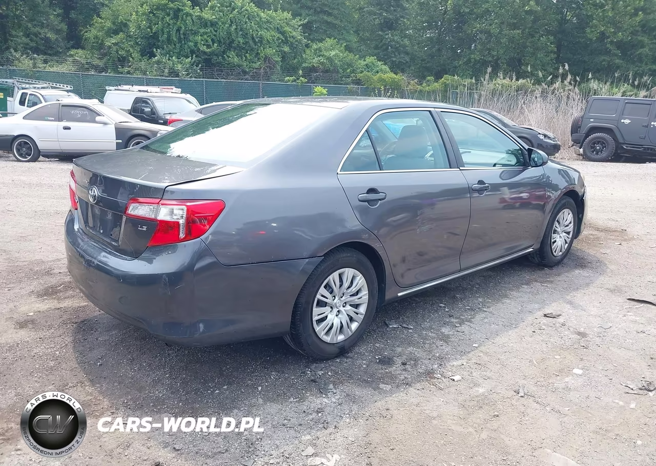 2013 Toyota Camry Le VIN:4T4BF1FK0DR315368 - 4