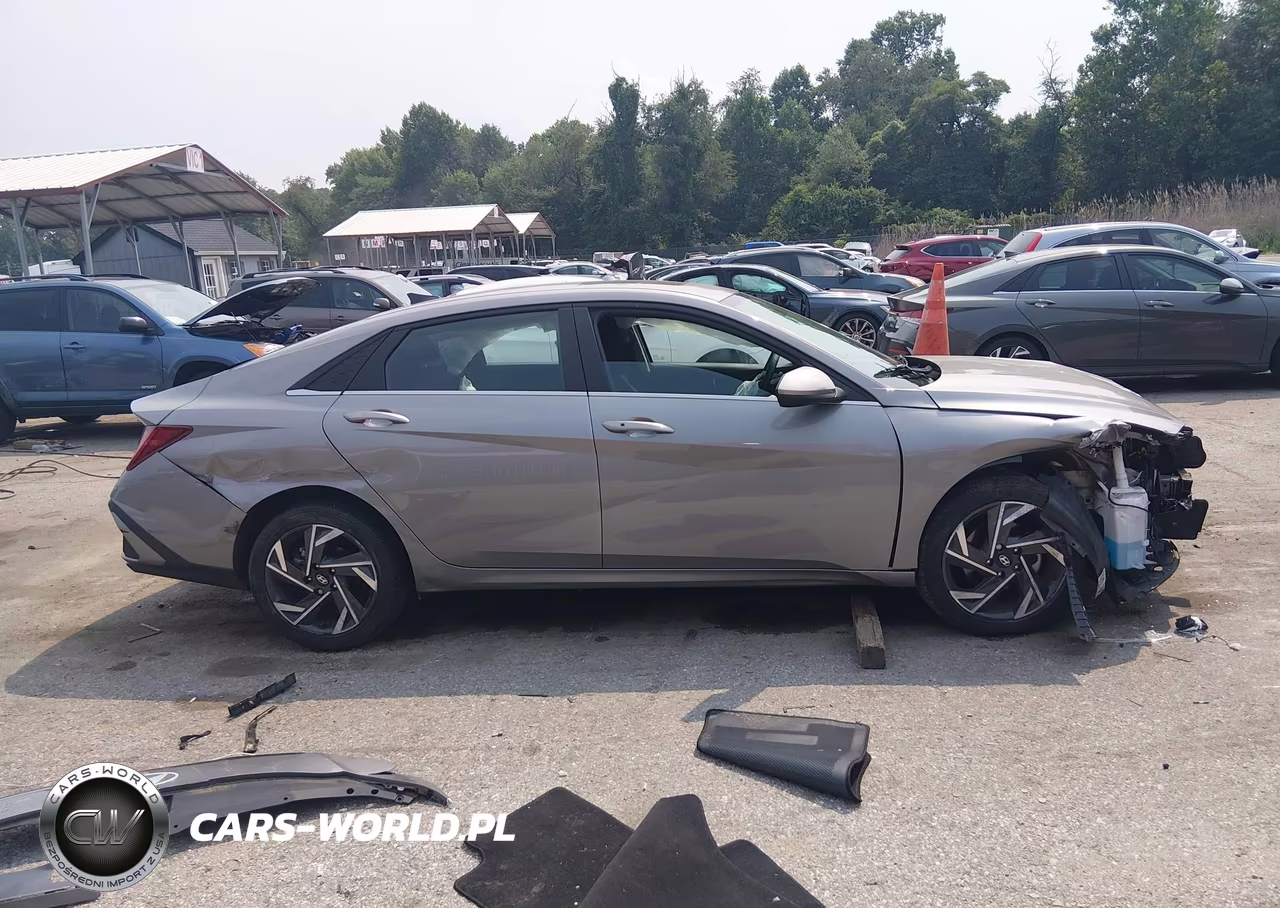 2024 Hyundai Elantra Sel VIN:KMHLS4DG9RU748849 - 14