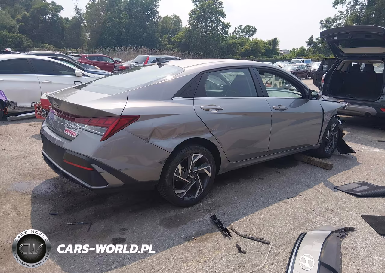 2024 Hyundai Elantra Sel VIN:KMHLS4DG9RU748849 - 4