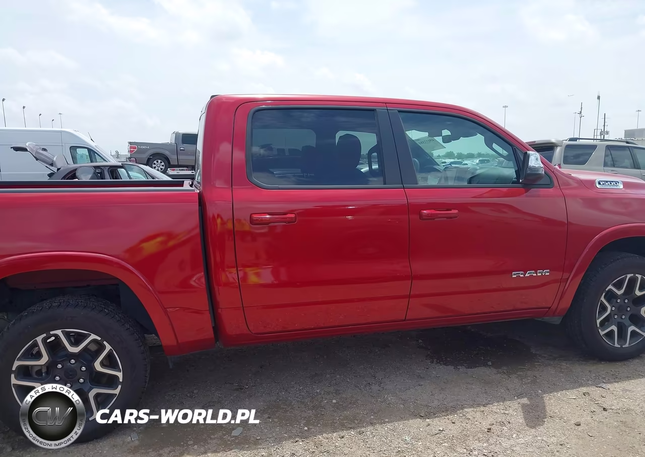2026 Ram 1500 Laramie 4X4 5'7 Box VIN:1C6SRFJP6TN316398 - 13