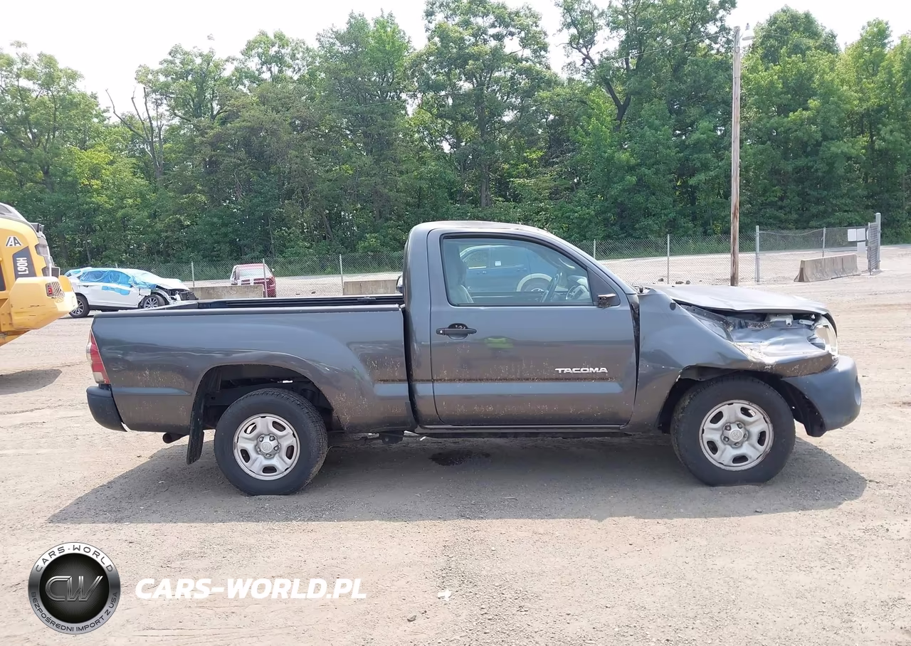 2010 Toyota Tacoma VIN:5TENX4CN7AZ710689 - 13