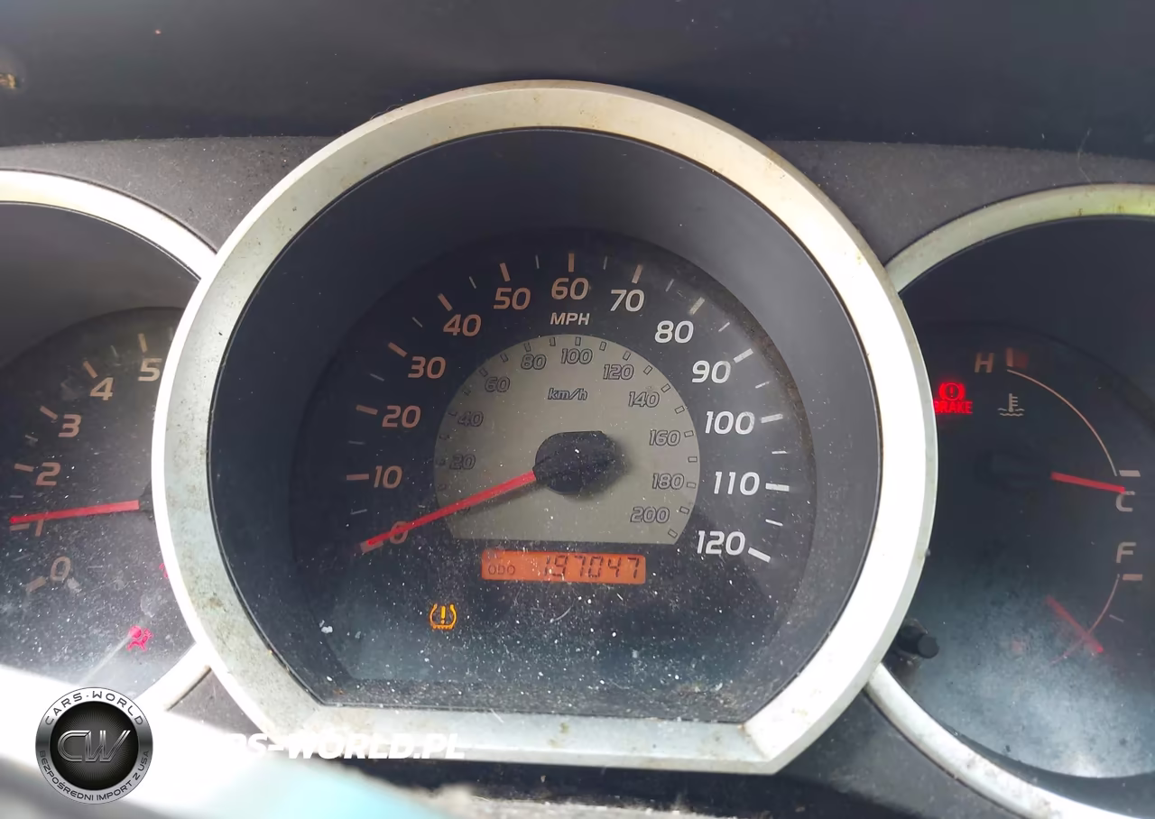 2010 Toyota Tacoma VIN:5TENX4CN7AZ710689 - 15