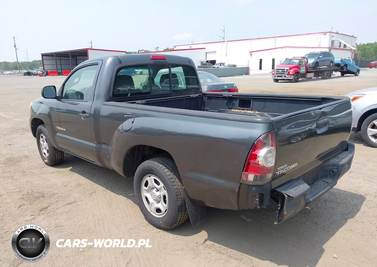 2010 Toyota Tacoma VIN:5TENX4CN7AZ710689 - 3