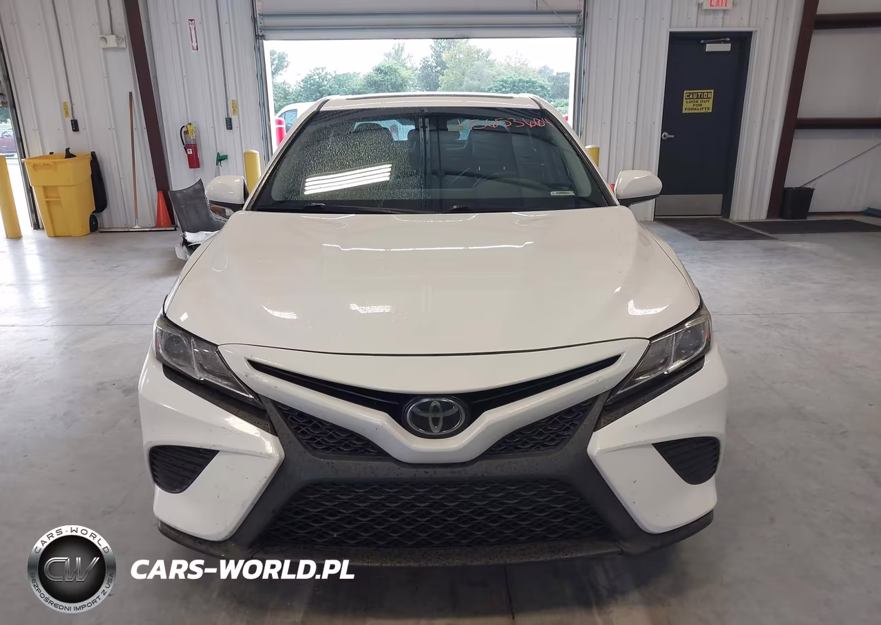 2018 Toyota Camry Se VIN:4T1B11HK1JU100888 - 12