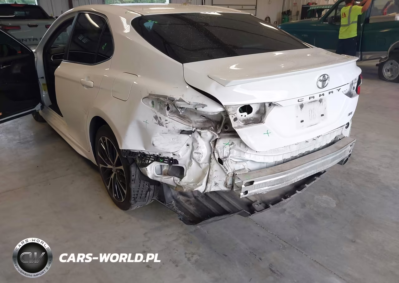 2018 Toyota Camry Se VIN:4T1B11HK1JU100888 - 6