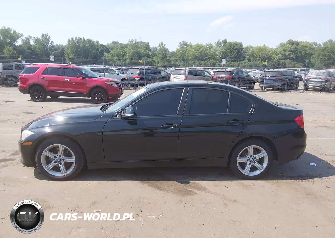 2013 BMW 328I xDrive VIN:WBA3B3C52DF538439 - 14