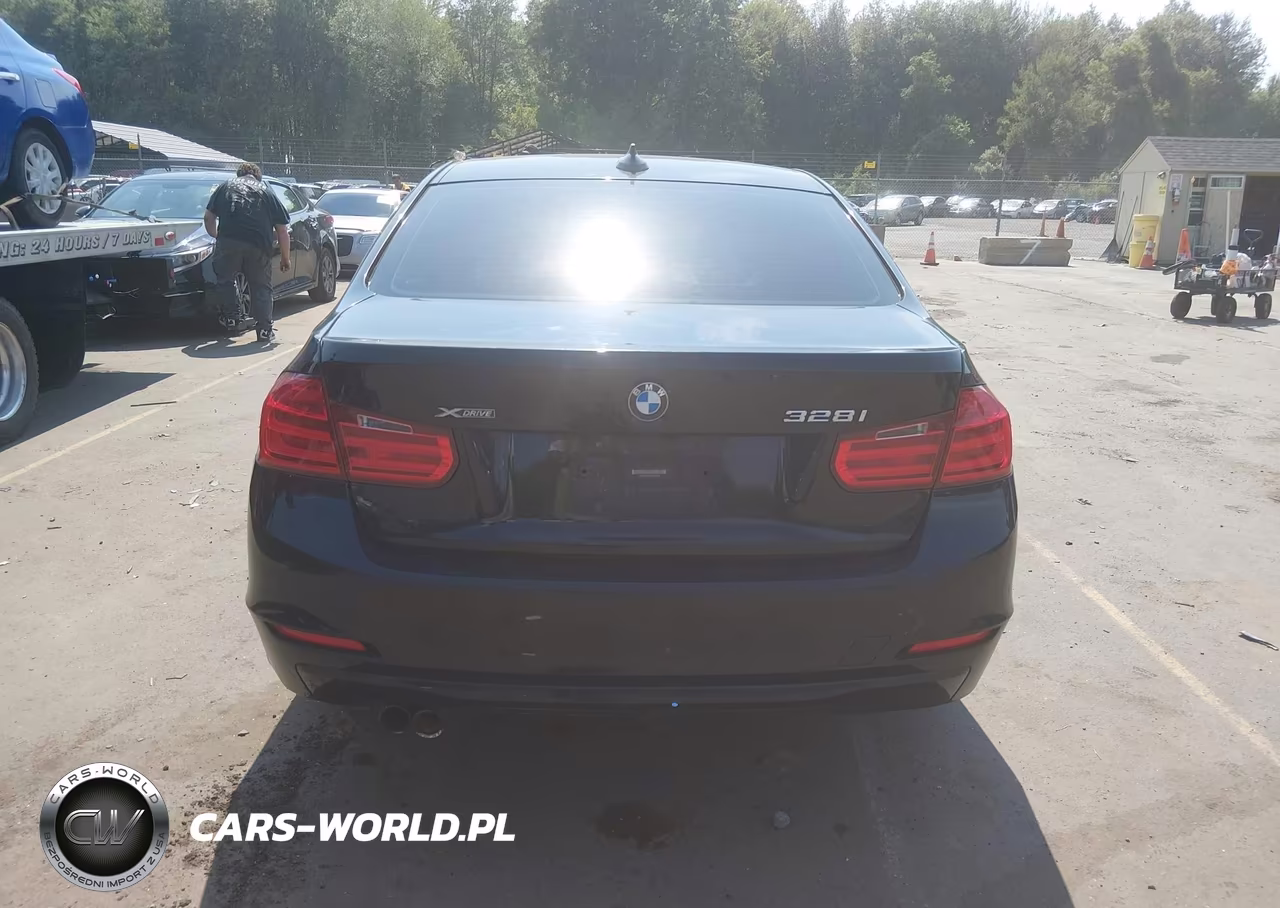 2013 BMW 328I xDrive VIN:WBA3B3C52DF538439 - 16