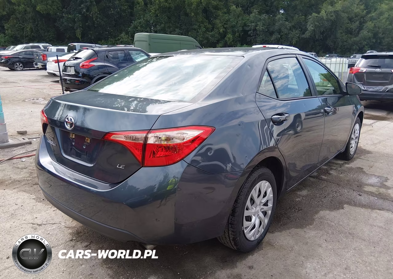 2019 Toyota Corolla Le VIN:5YFBURHE9KP914015 - 4