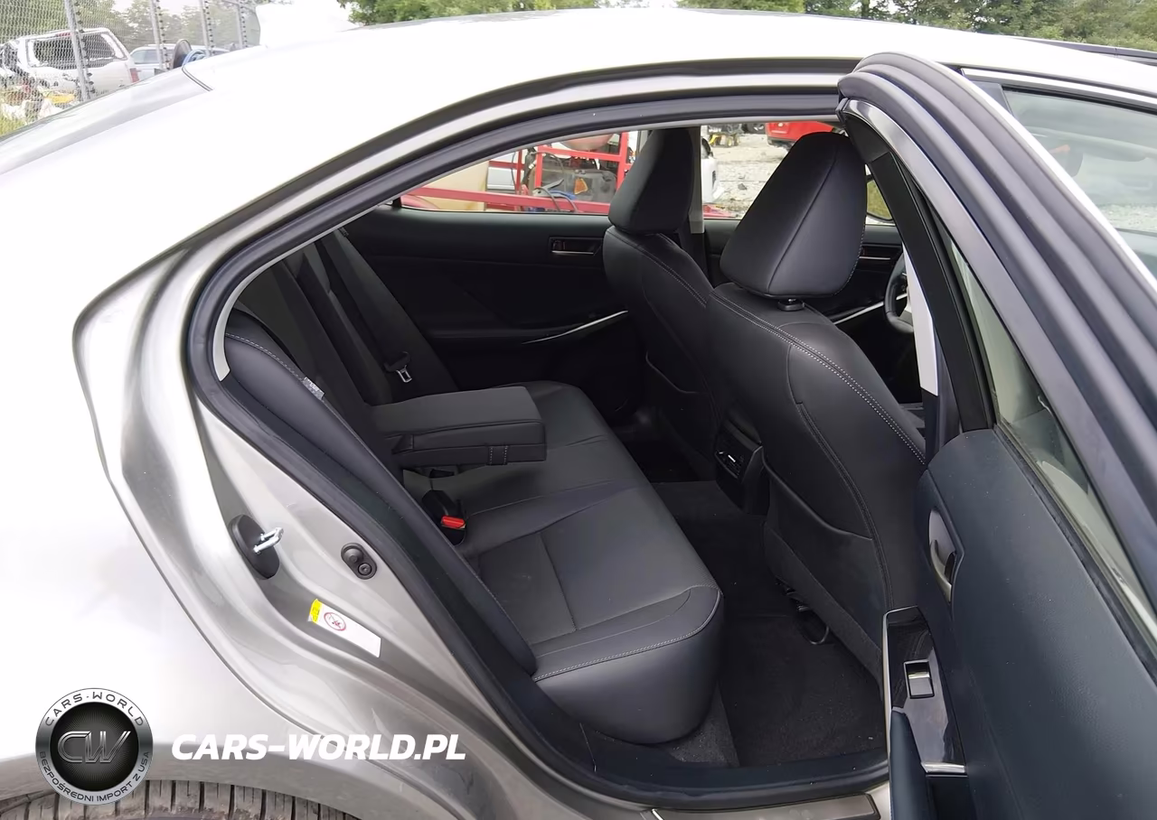 2018 Lexus Is 300 VIN:JTHC81D2XJ5031914 - 8