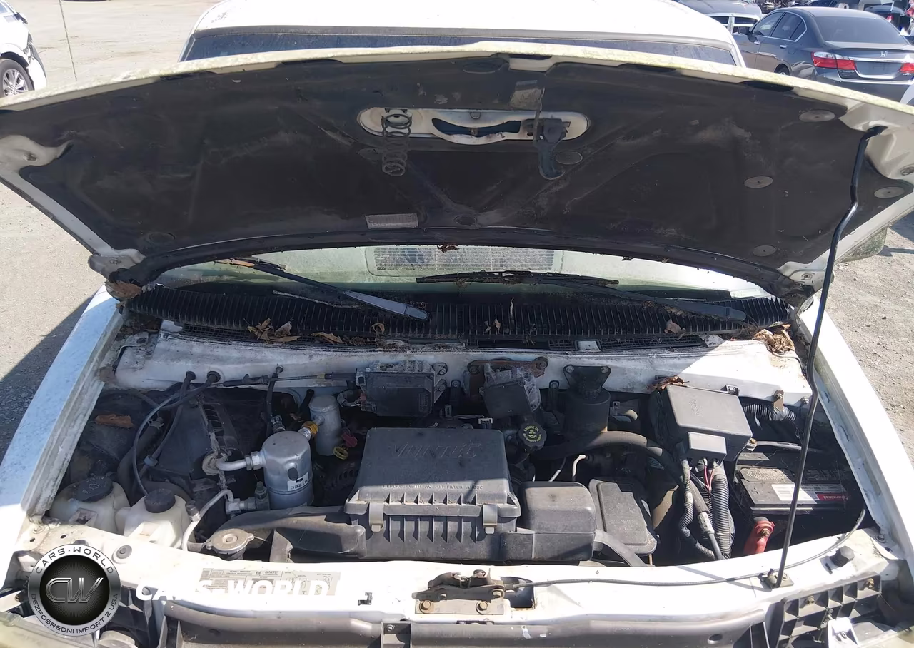 2000 GMC Safari Upfitter Pkg. VIN:1GDDM19W3YB504461 - 10