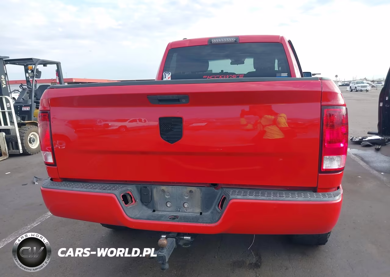 2017 Ram 1500 Express 4X2 6'4 Box VIN:1C6RR6FG0HS585187 - 16