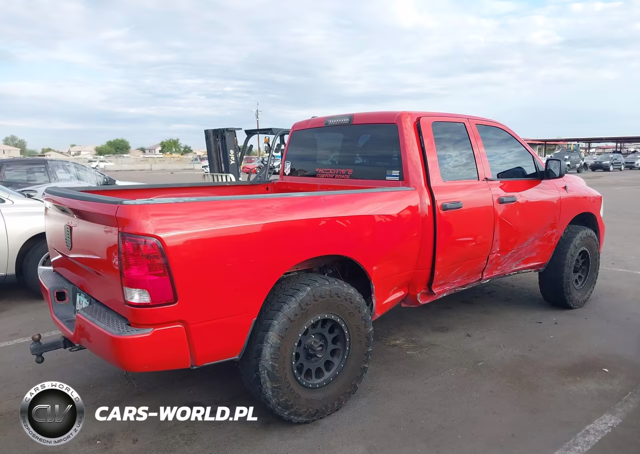 2017 Ram 1500 Express 4X2 6'4 Box VIN:1C6RR6FG0HS585187 - 6