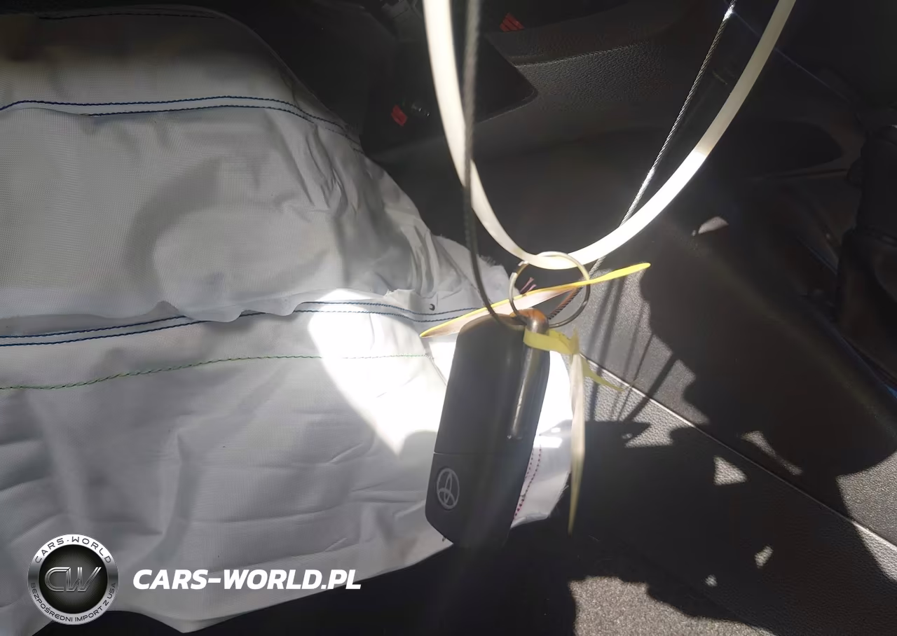 2021 Toyota Corolla Le VIN:5YFEPMAE8MP193240 - 11
