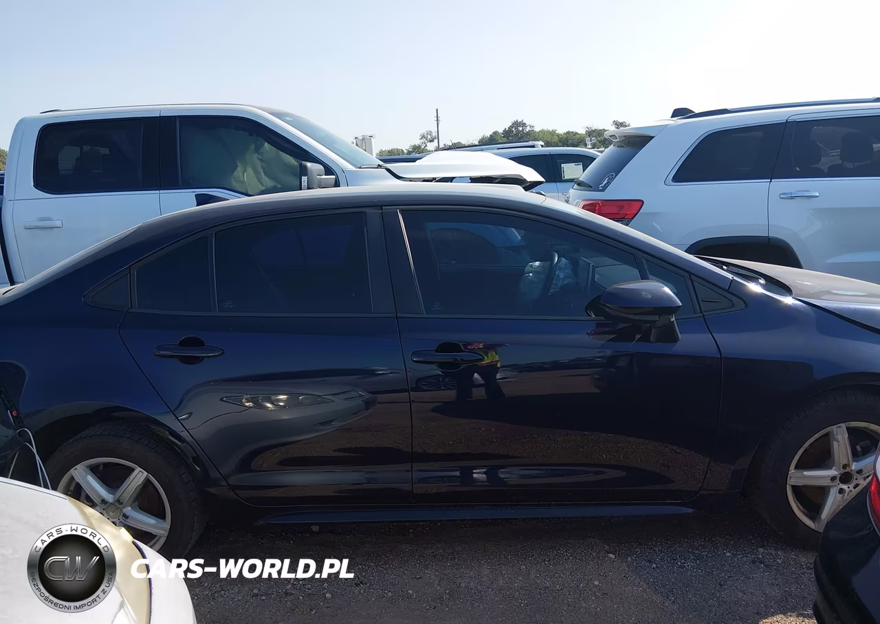 2021 Toyota Corolla Le VIN:5YFEPMAE8MP193240 - 13