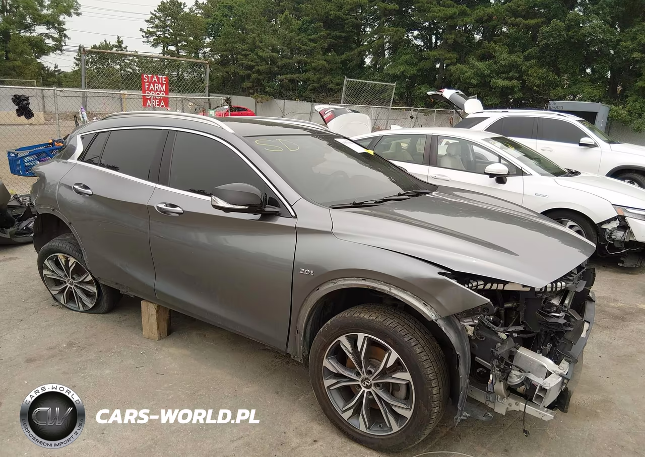 2018 Infiniti Qx30 Essential – zdjęcie 1 z 19