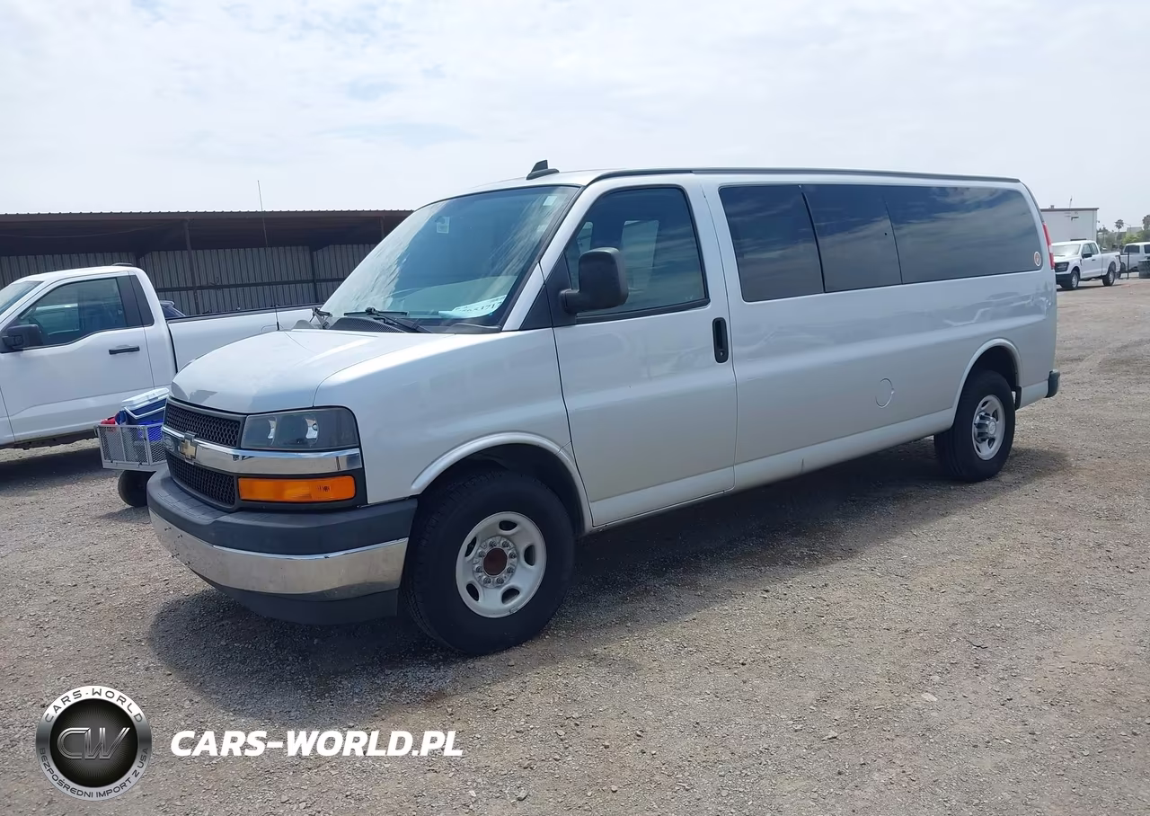 2017 Chevrolet Express 3500 Lt VIN:1GAZGPFF6H1272915 - 2