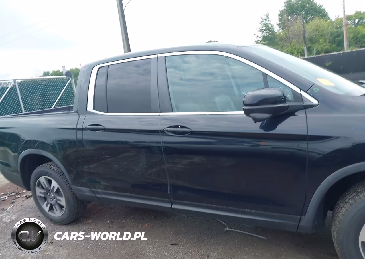 2017 Honda Ridgeline Rtl-T VIN:5FPYK3F65HB013678 - 13