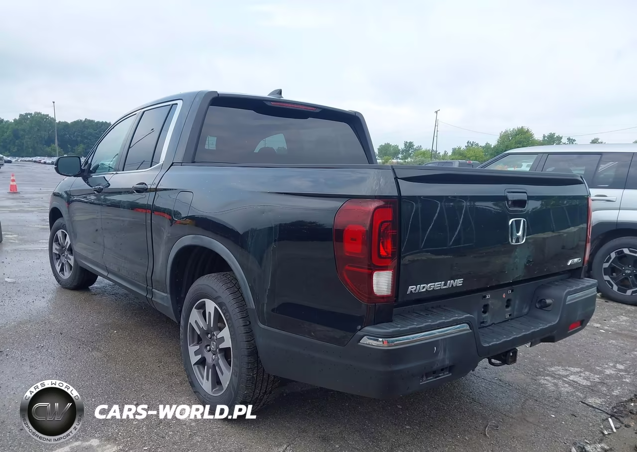 2017 Honda Ridgeline Rtl-T VIN:5FPYK3F65HB013678 - 3