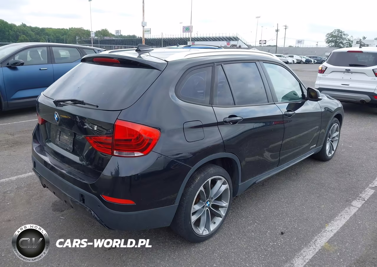 2014 BMW X1 xDrive35I VIN:WBAVM5C5XEVV92576 - 4