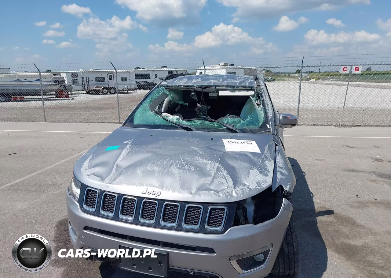 2018 Jeep Compass Limited 4X4 VIN:3C4NJDCB5JT463523 - 6