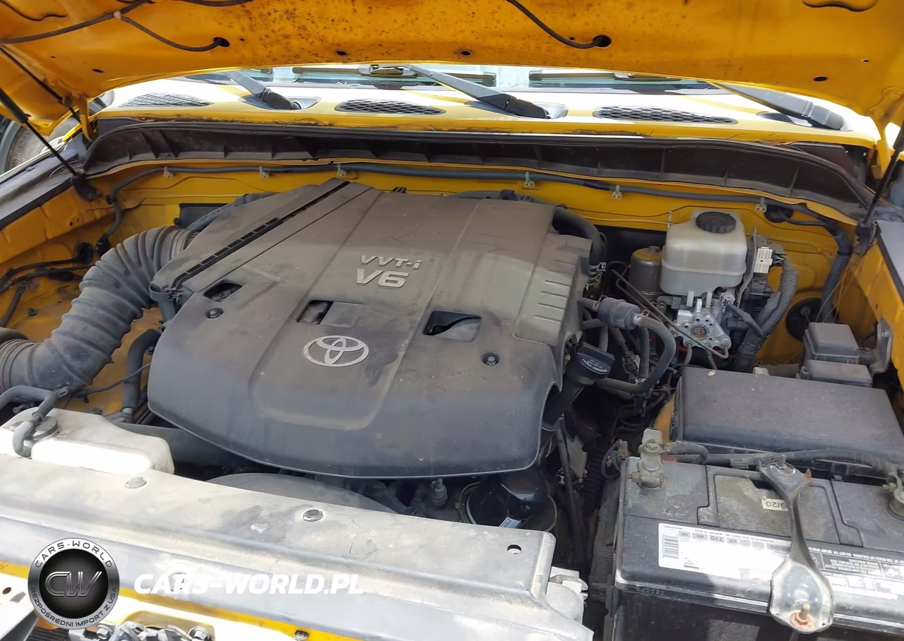 2007 Toyota Fj Cruiser VIN:JTEZU11F870002573 - 10