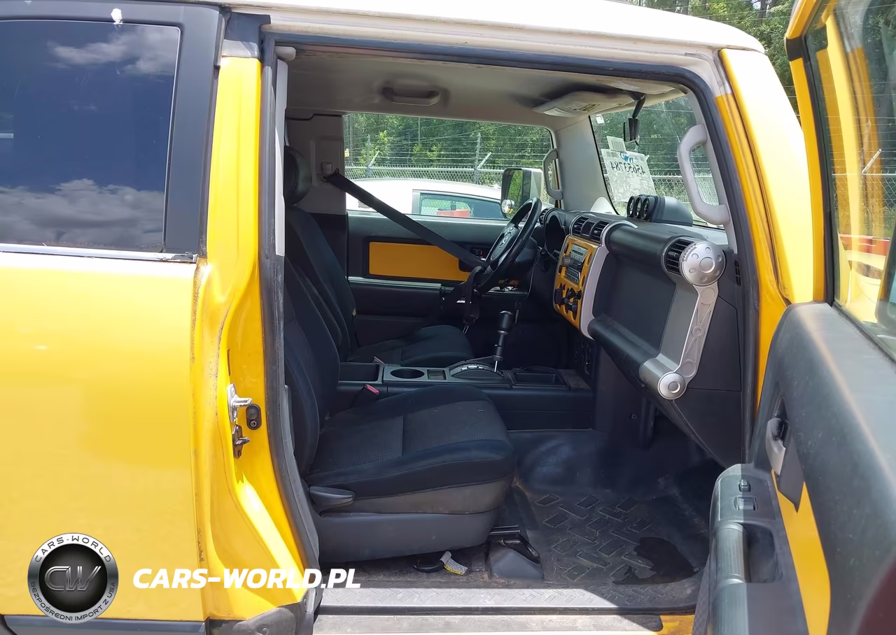 2007 Toyota Fj Cruiser VIN:JTEZU11F870002573 - 5