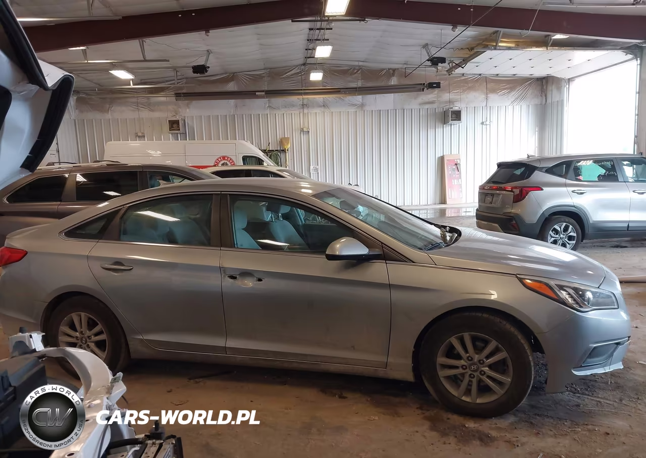 2016 Hyundai Sonata Se VIN:5NPE24AF0GH361753 - 13