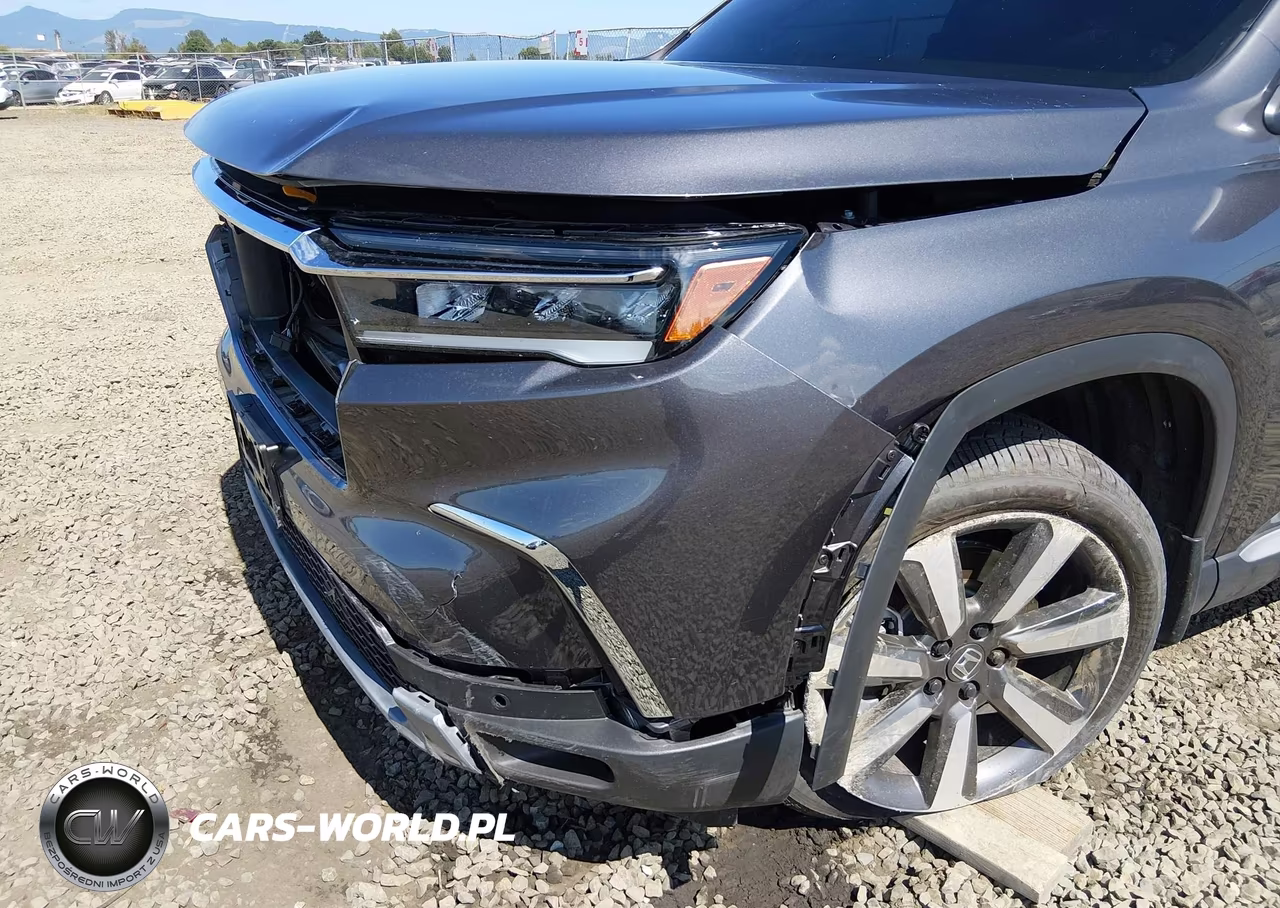 2025 Honda Pilot Touring VIN:5FNYG1H7XSB180713 - 20