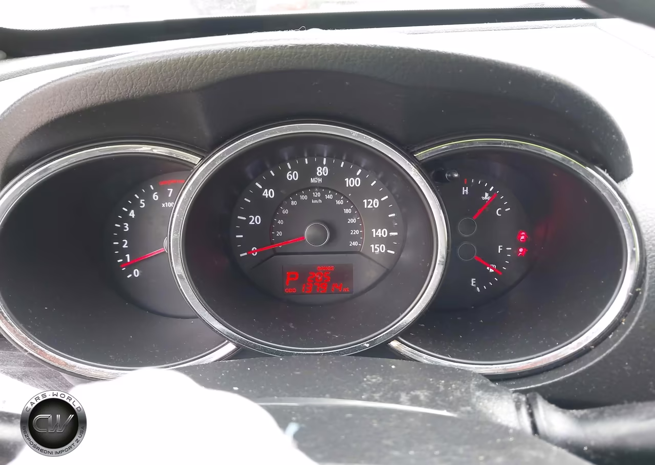 2012 Kia Sorento Lx VIN:5XYKT3A6XCG267245 - 7