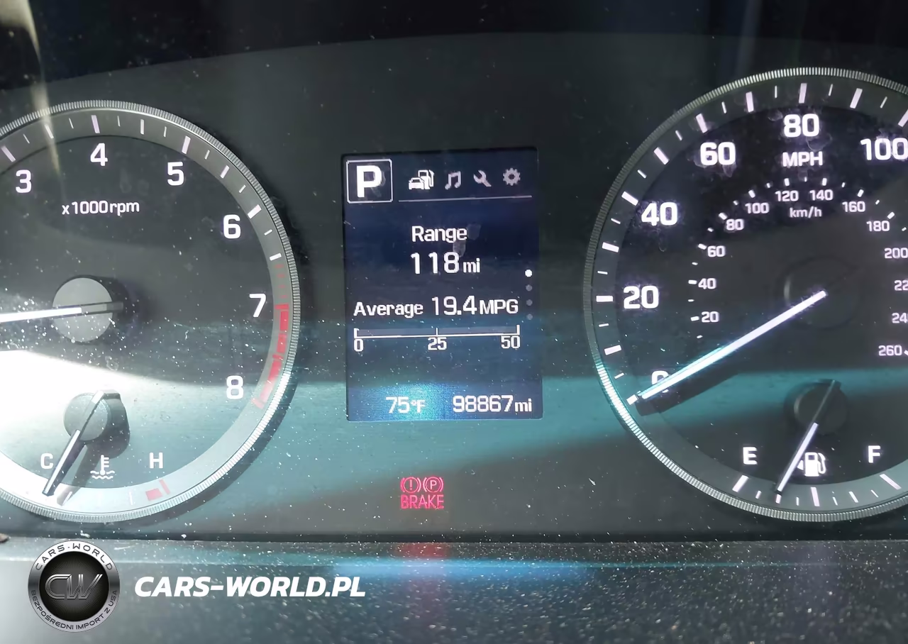 2015 Hyundai Sonata Sport VIN:5NPE34AF2FH238905 - 15
