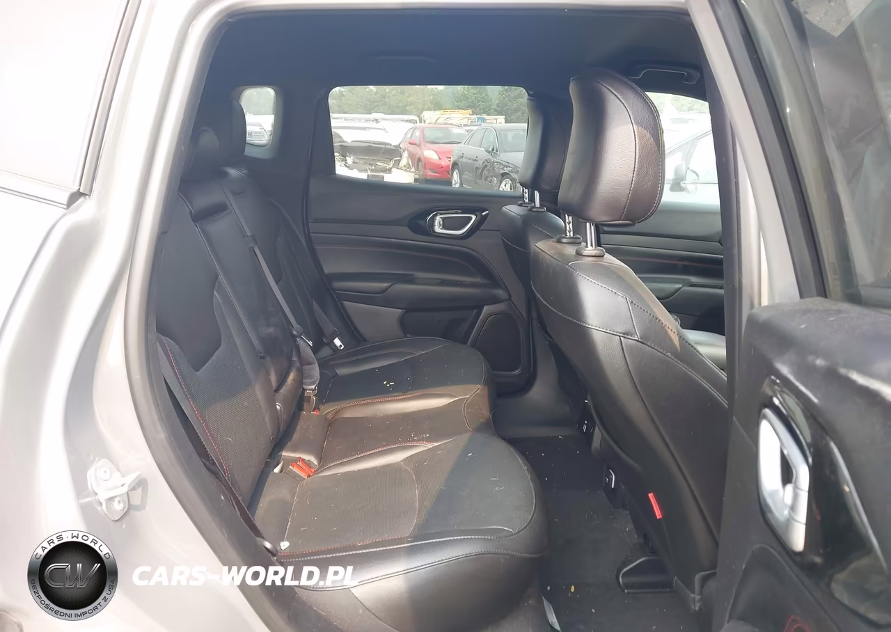 2024 Jeep Compass Trailhawk 4X4 VIN:3C4NJDDN1RT589897 - 8