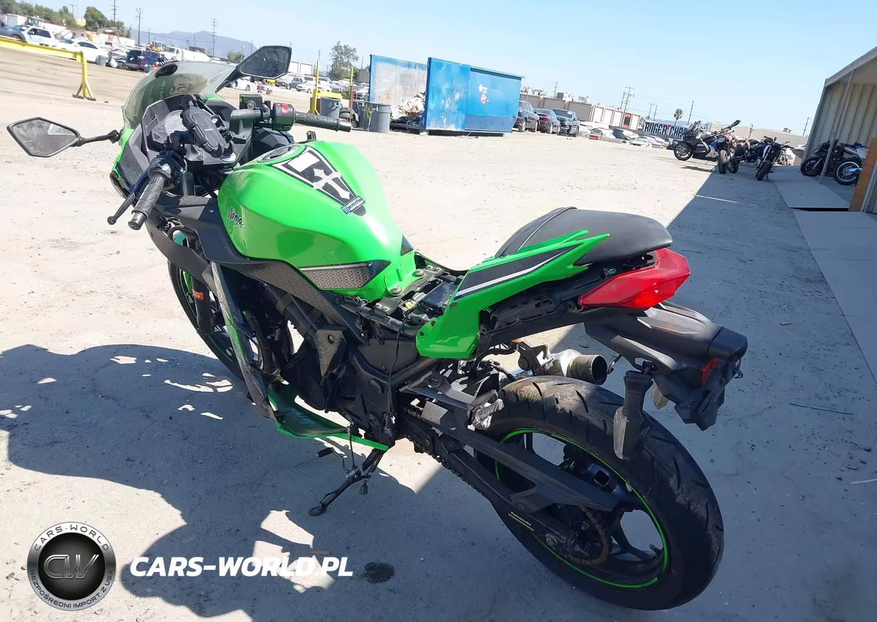 2013 Kawasaki Ex300 A VIN:JKAEX8A12DDA14632 - 3