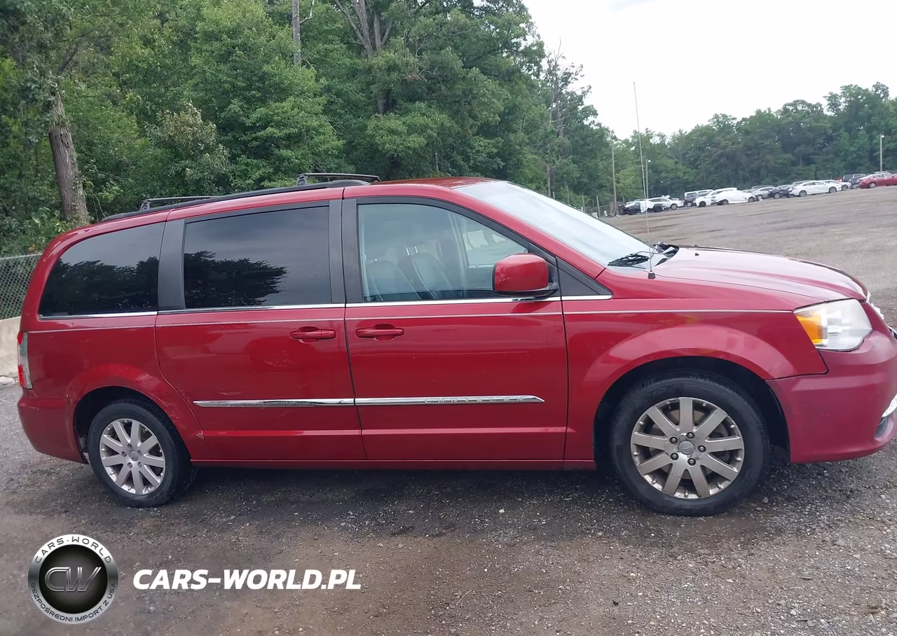 2014 Chrysler Town & Country Touring VIN:2C4RC1BGXER396384 - 13