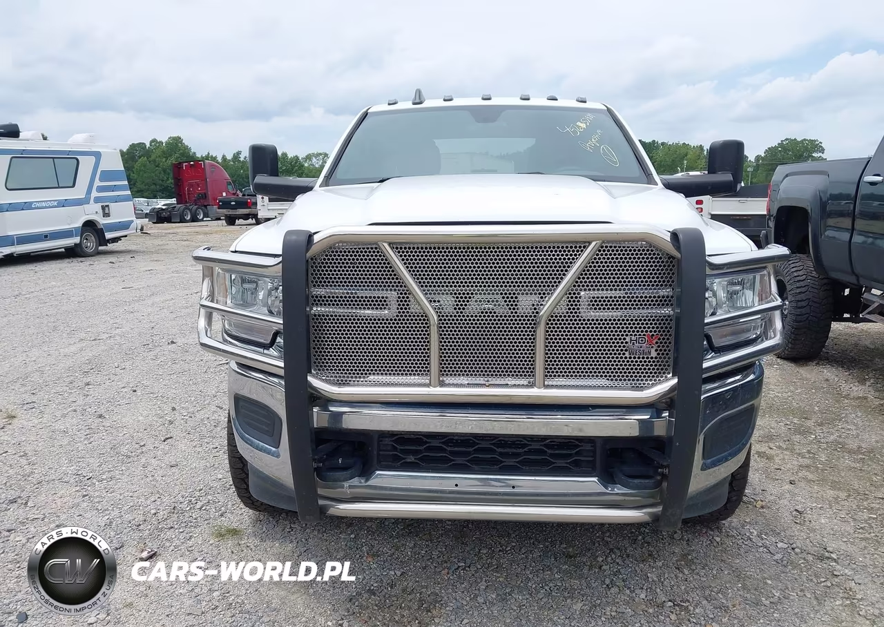 2021 Ram 3500 Tradesman 4X4 6'4 Box VIN:3C63R3CL9MG528106 - 16
