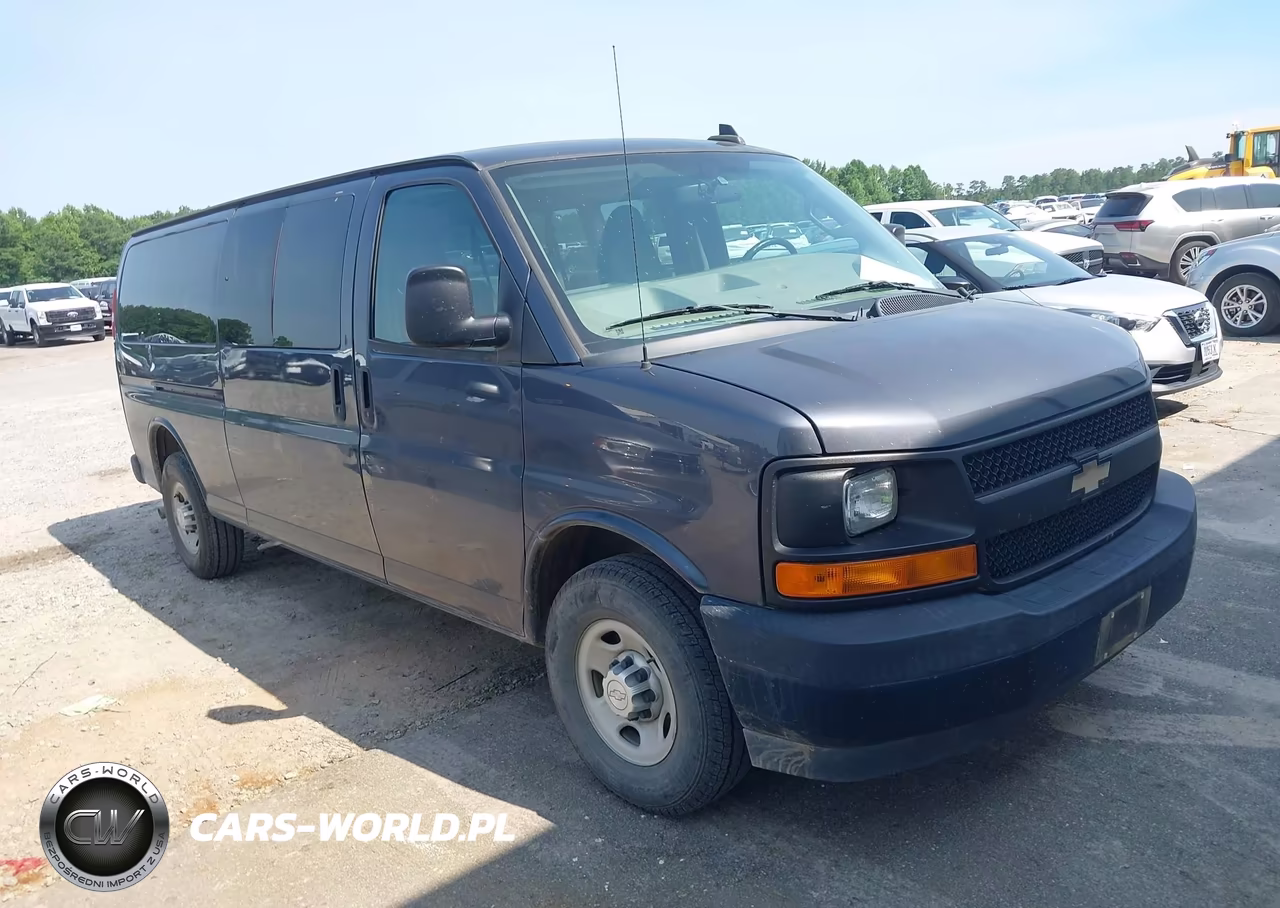 2017 Chevrolet Express 3500 Ls VIN:1GAZGNFG1H1294205 - 1