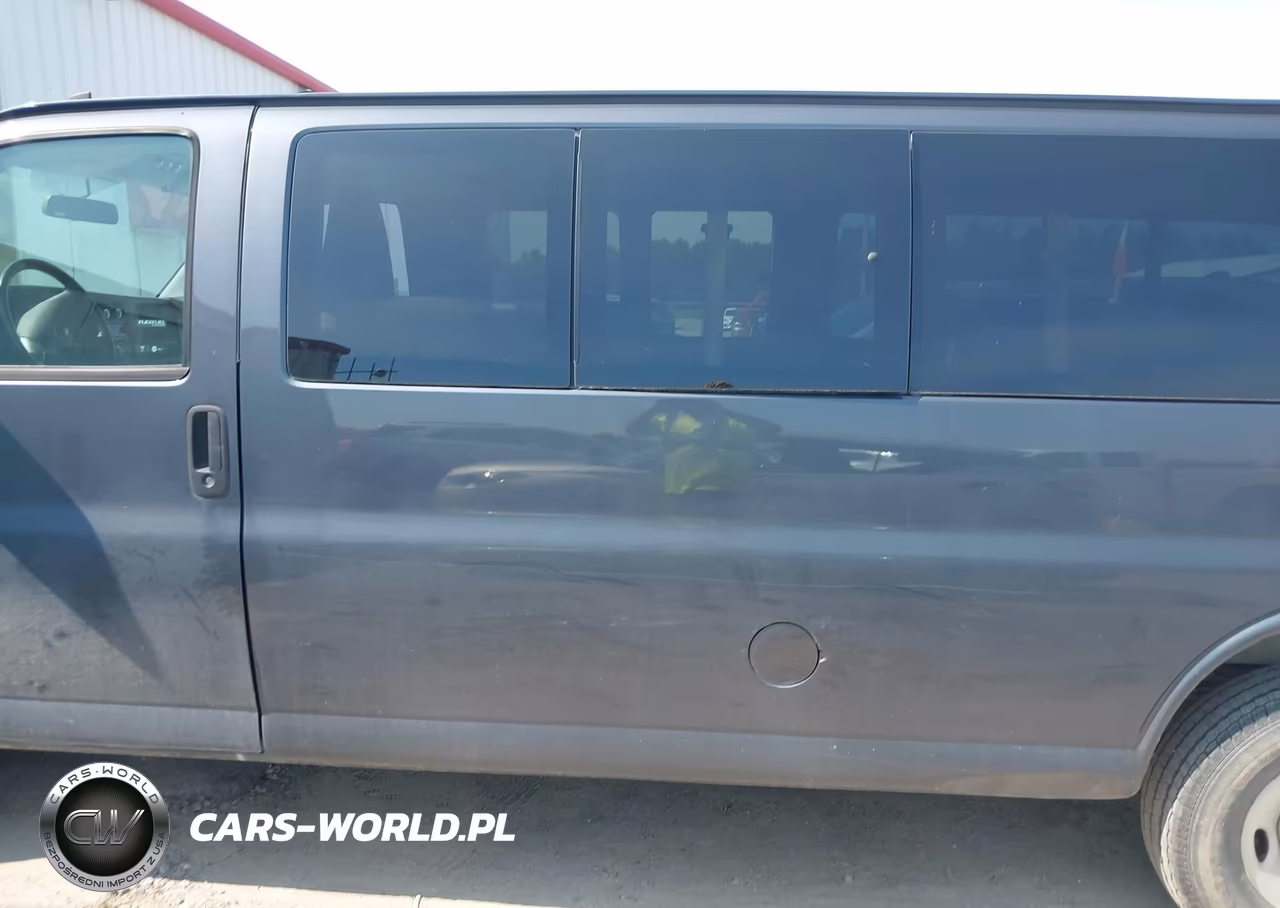 2017 Chevrolet Express 3500 Ls VIN:1GAZGNFG1H1294205 - 14