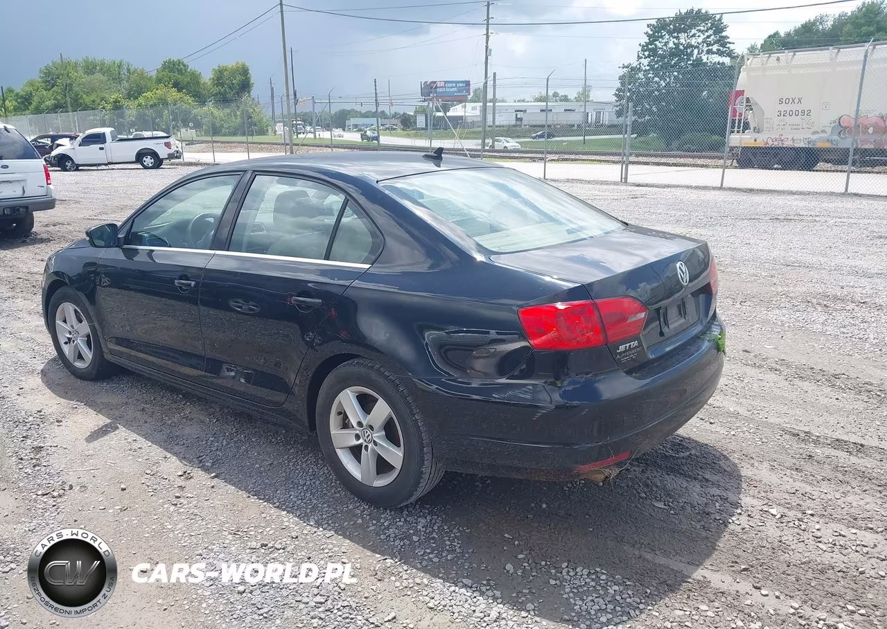 2014 Volkswagen Jetta 2.0L Tdi VIN:3VWLL7AJ5EM310022 - 3