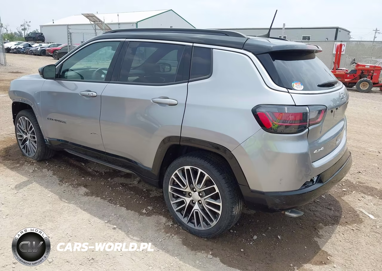 2023 Jeep Compass Limited 4X4 VIN:3C4NJDCN6PT500288 - 3