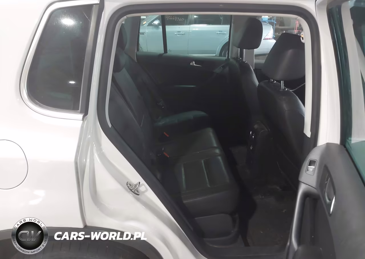 2013 Volkswagen Tiguan Se VIN:WVGAV7AX2DW549305 - 8