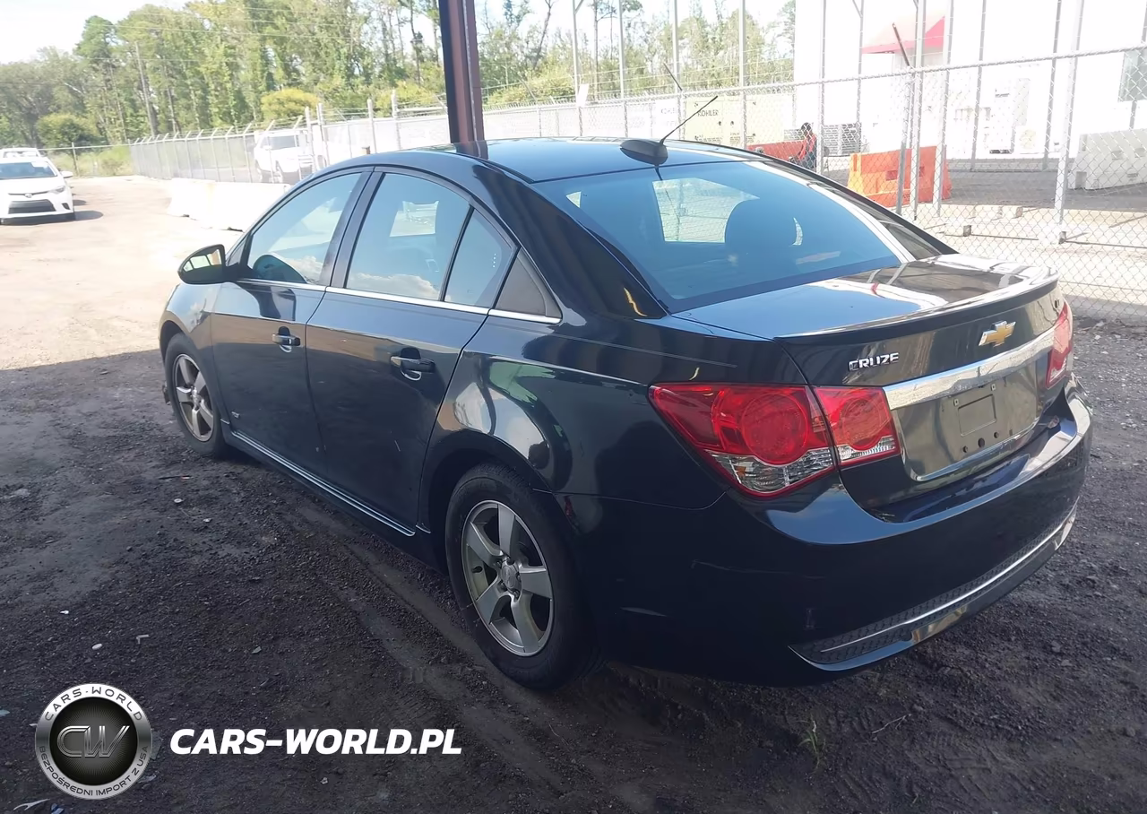 2016 Chevrolet Cruze Limited 1Lt Auto VIN:1G1PE5SB6G7215842 - 3