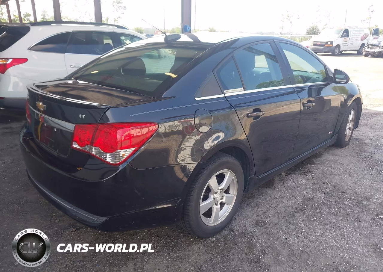 2016 Chevrolet Cruze Limited 1Lt Auto VIN:1G1PE5SB6G7215842 - 4