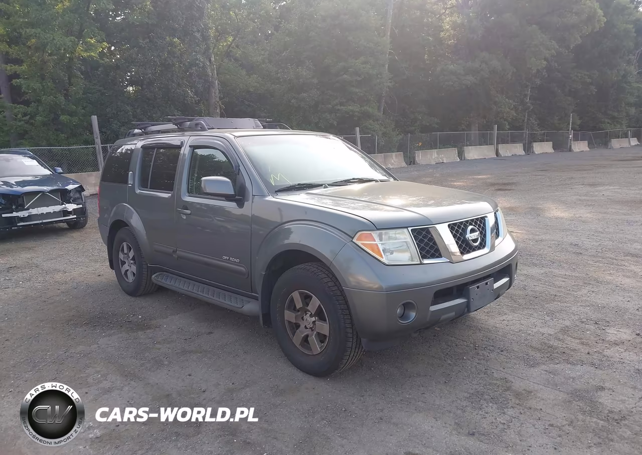 2005 Nissan Pathfinder Se Off-Road