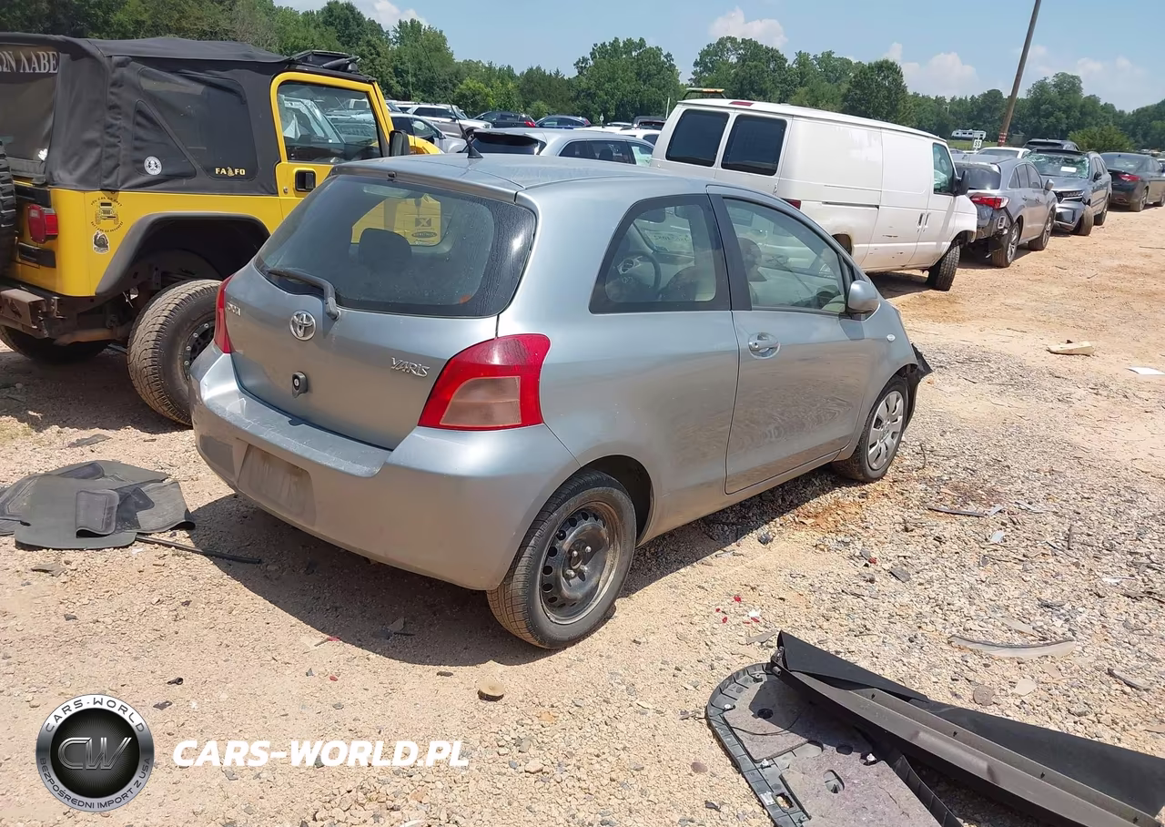 2008 Toyota Yaris VIN:JTDJT923185208796 - 4