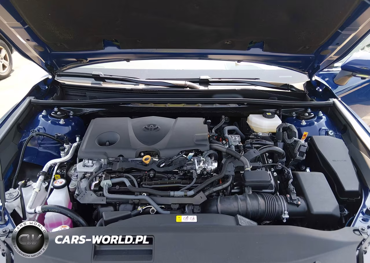 2026 Toyota Camry Xle VIN:4T1DAACKXTU317360 - 10