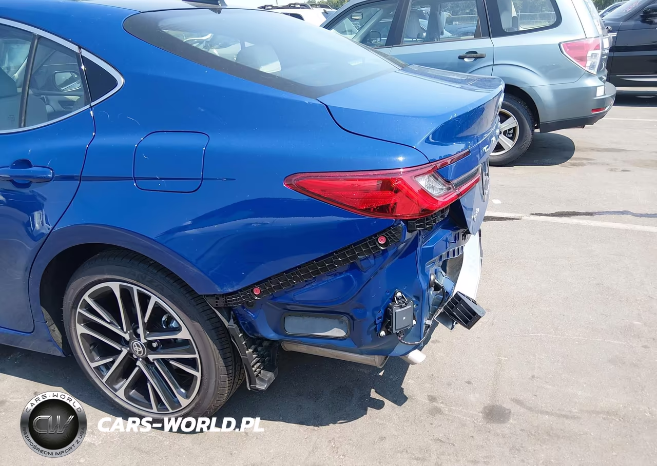 2026 Toyota Camry Xle VIN:4T1DAACKXTU317360 - 19