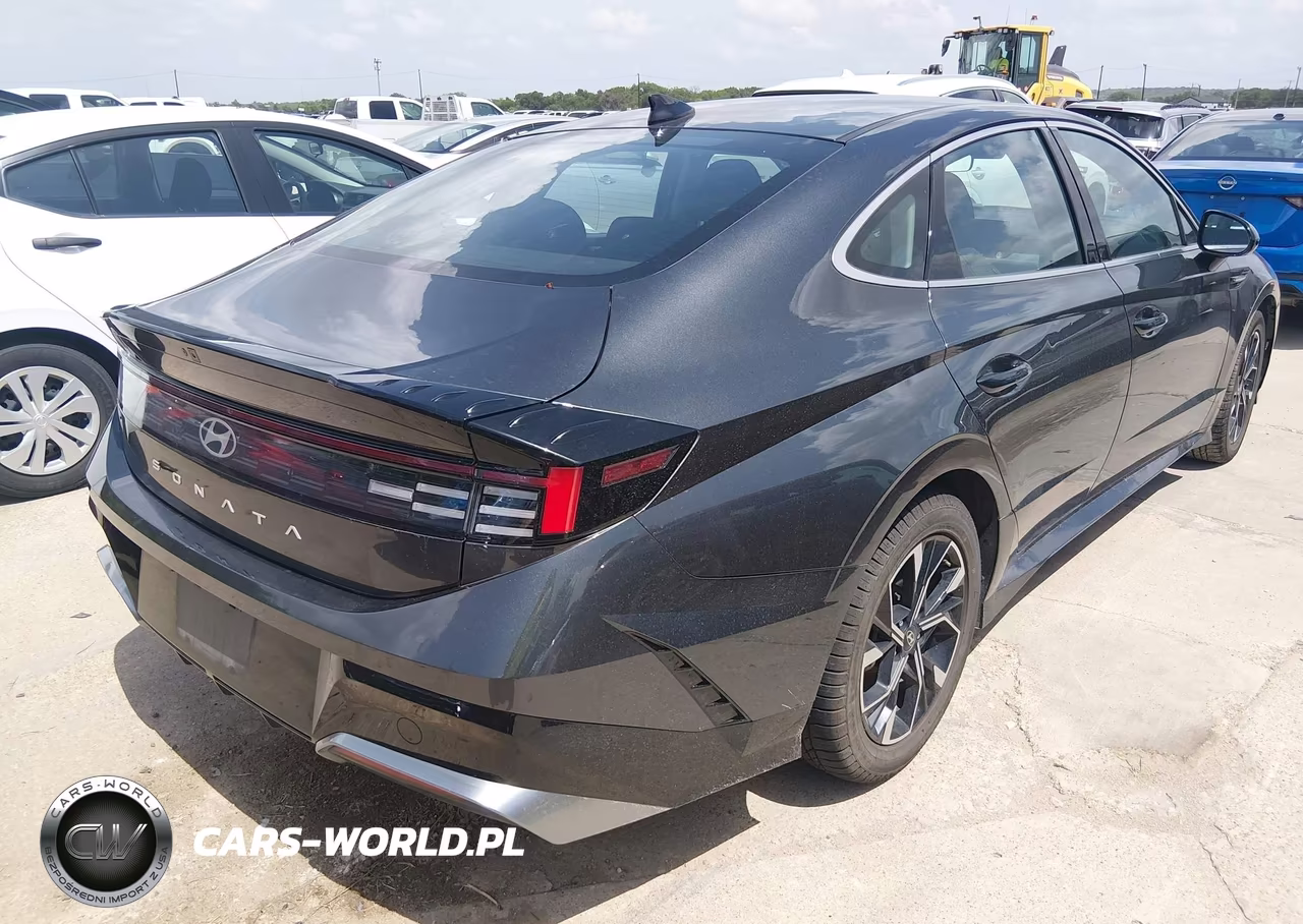 2024 Hyundai Sonata Sel VIN:KMHL64JA2RA376552 - 4