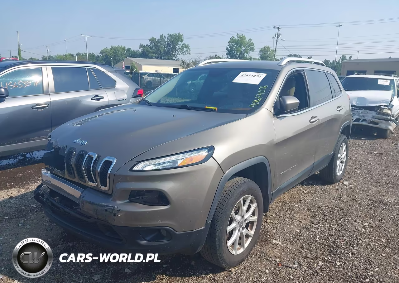 2017 Jeep Cherokee Latitude VIN:1C4PJMCB4HW611769 - 2
