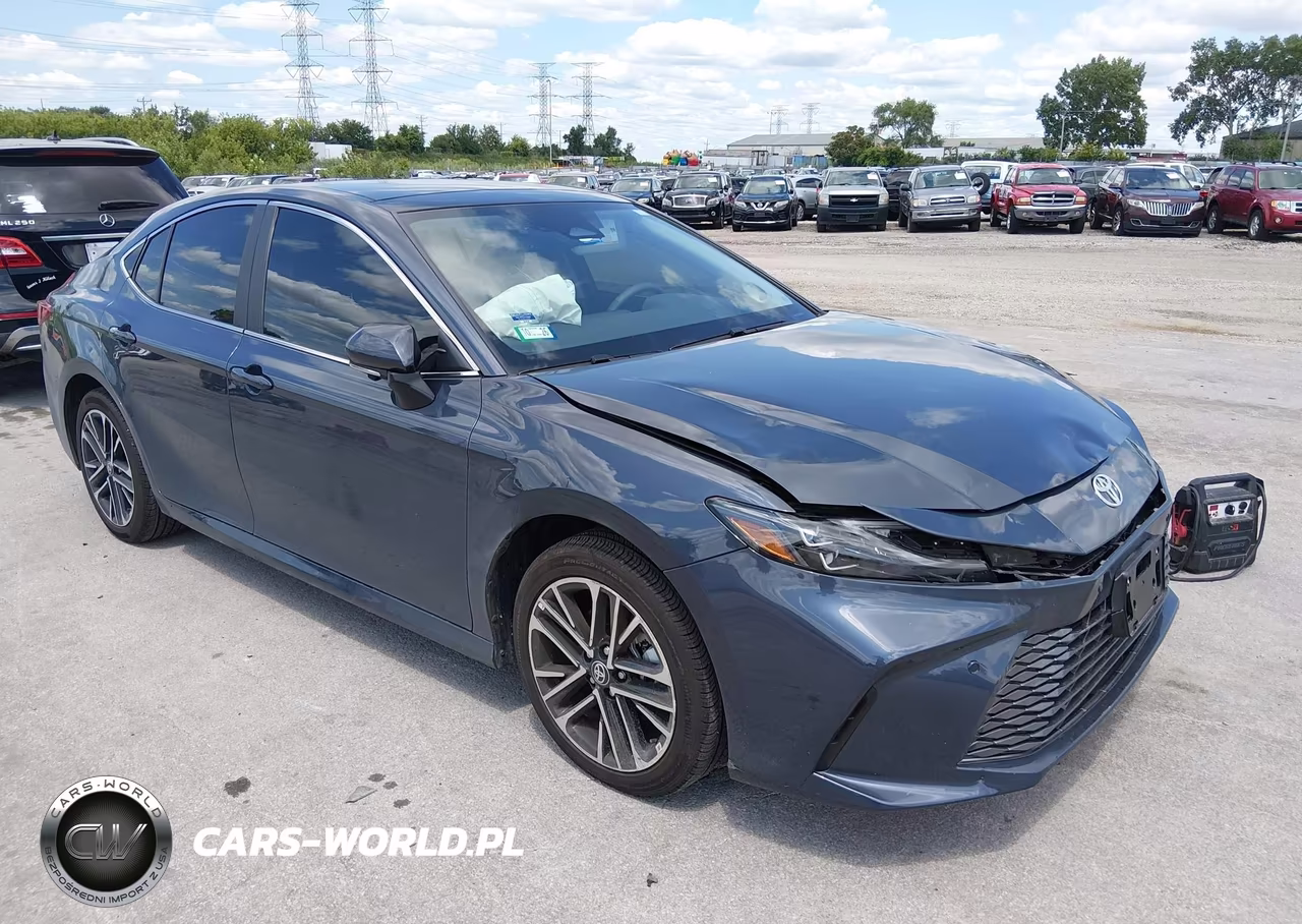 2026 Toyota Camry Xle VIN:4T1DBADK3TU555191 - 1