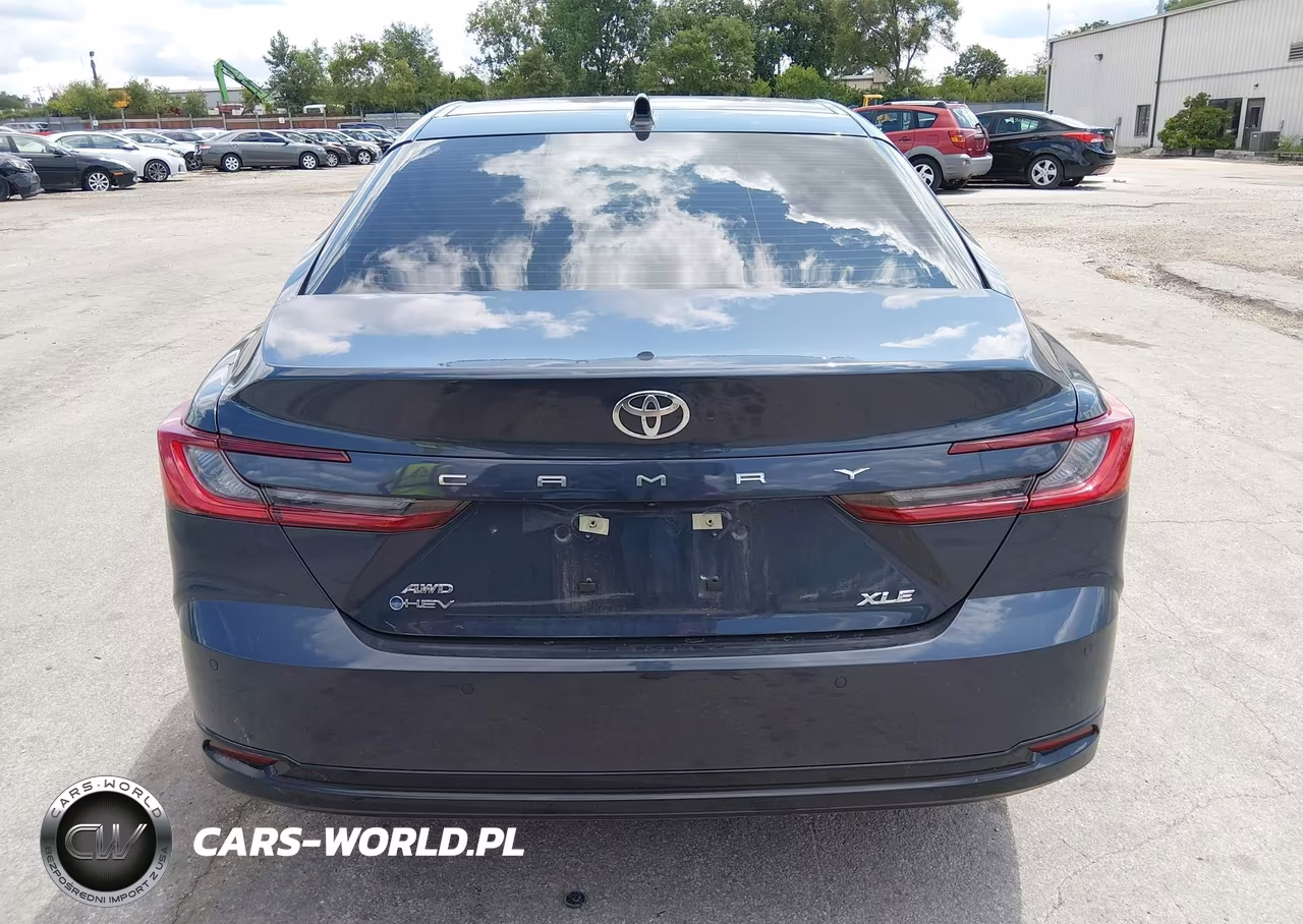 2026 Toyota Camry Xle VIN:4T1DBADK3TU555191 - 16