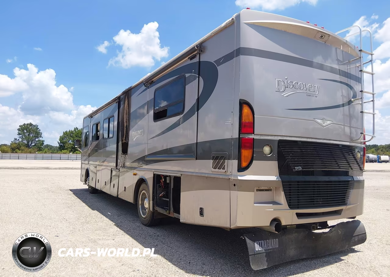 2004 Freightliner Chassis X Line Motor Home VIN:4UZAAHDC84CM96766 - 3